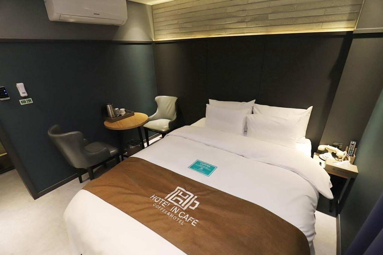 Hotel In Cafe Doksan Seoul Phòng bức ảnh
